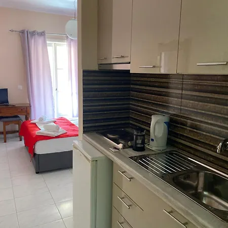 The Filoxenia Apartments,