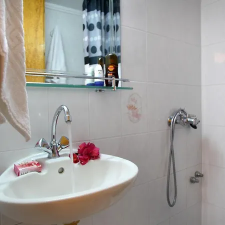 아파트 The Filoxenia Apartments,