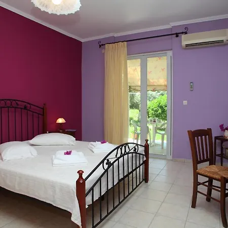 The Filoxenia Apartments, דירה ניקיאנה