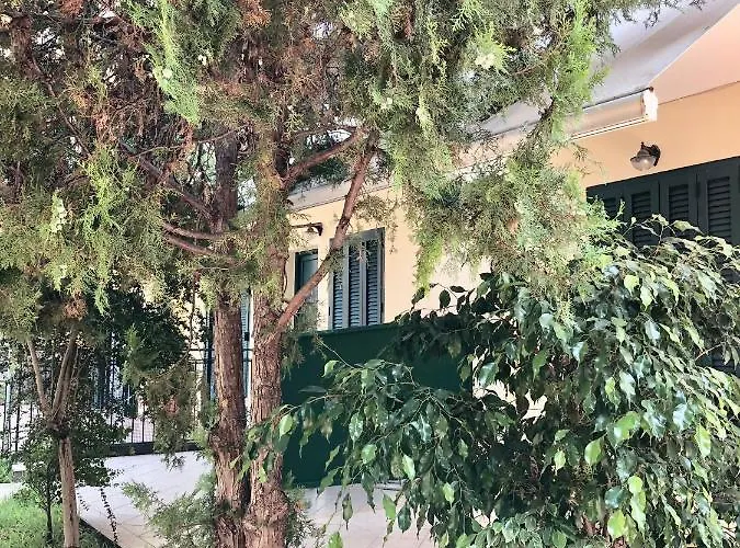 דירה The Filoxenia Apartments,