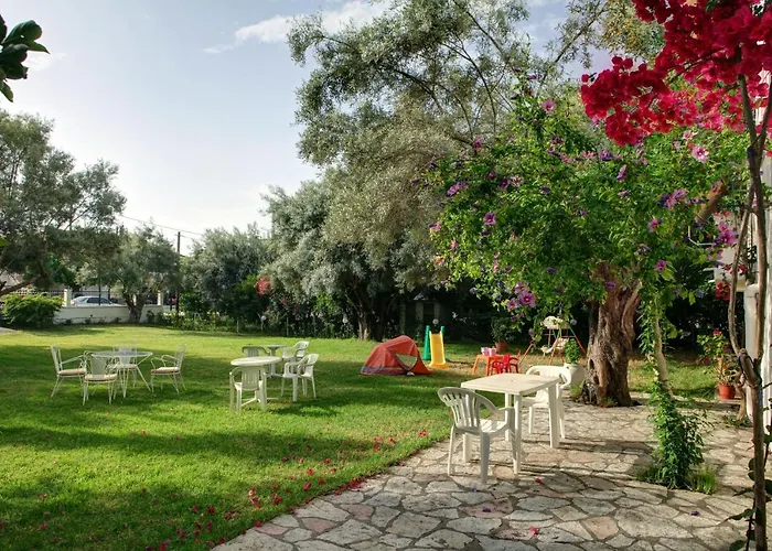 דירה The Filoxenia Apartments, *