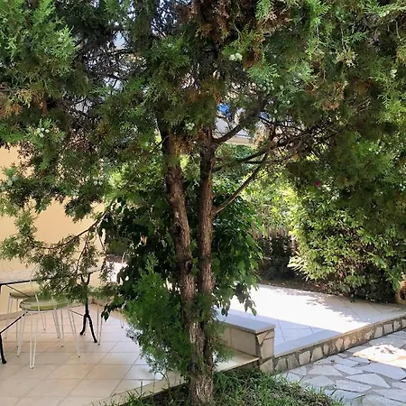 The Filoxenia Apartments,