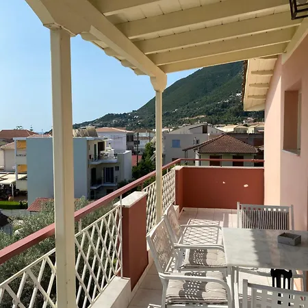 The Filoxenia Apartments, 公寓 尼基亚娜