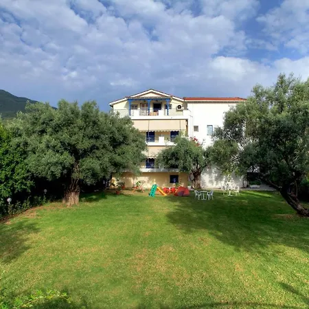 Daire The Filoxenia Apartments,