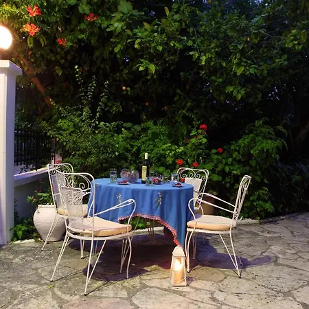 Appartement The Filoxenia Apartments, Nikiana